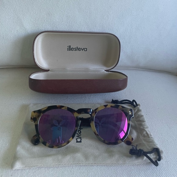 Illesteva Accessories - Illesteva Leonard Sunglasses